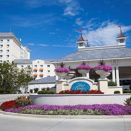 Cedar Point Hotel Breakers Сандаски Экстерьер фото