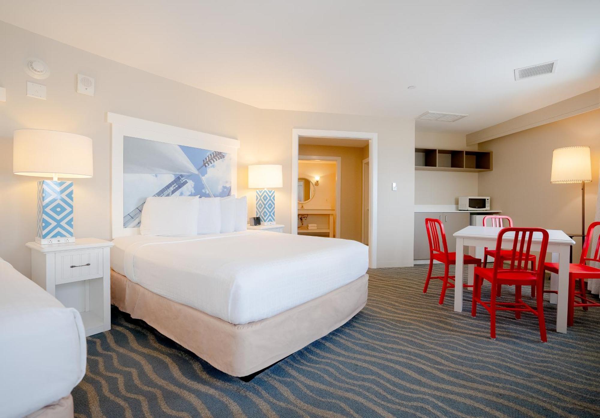 Cedar Point Hotel Breakers Сандаски Номер фото