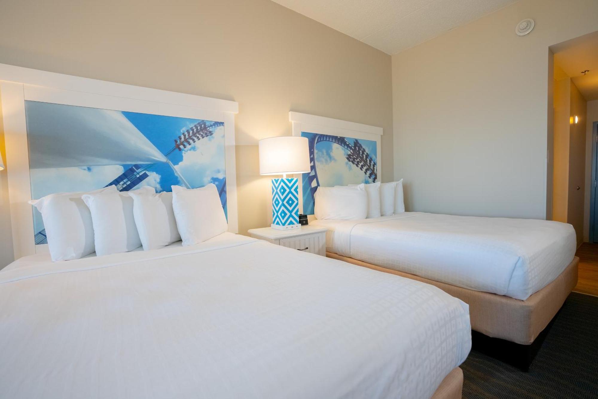 Cedar Point Hotel Breakers Сандаски Номер фото
