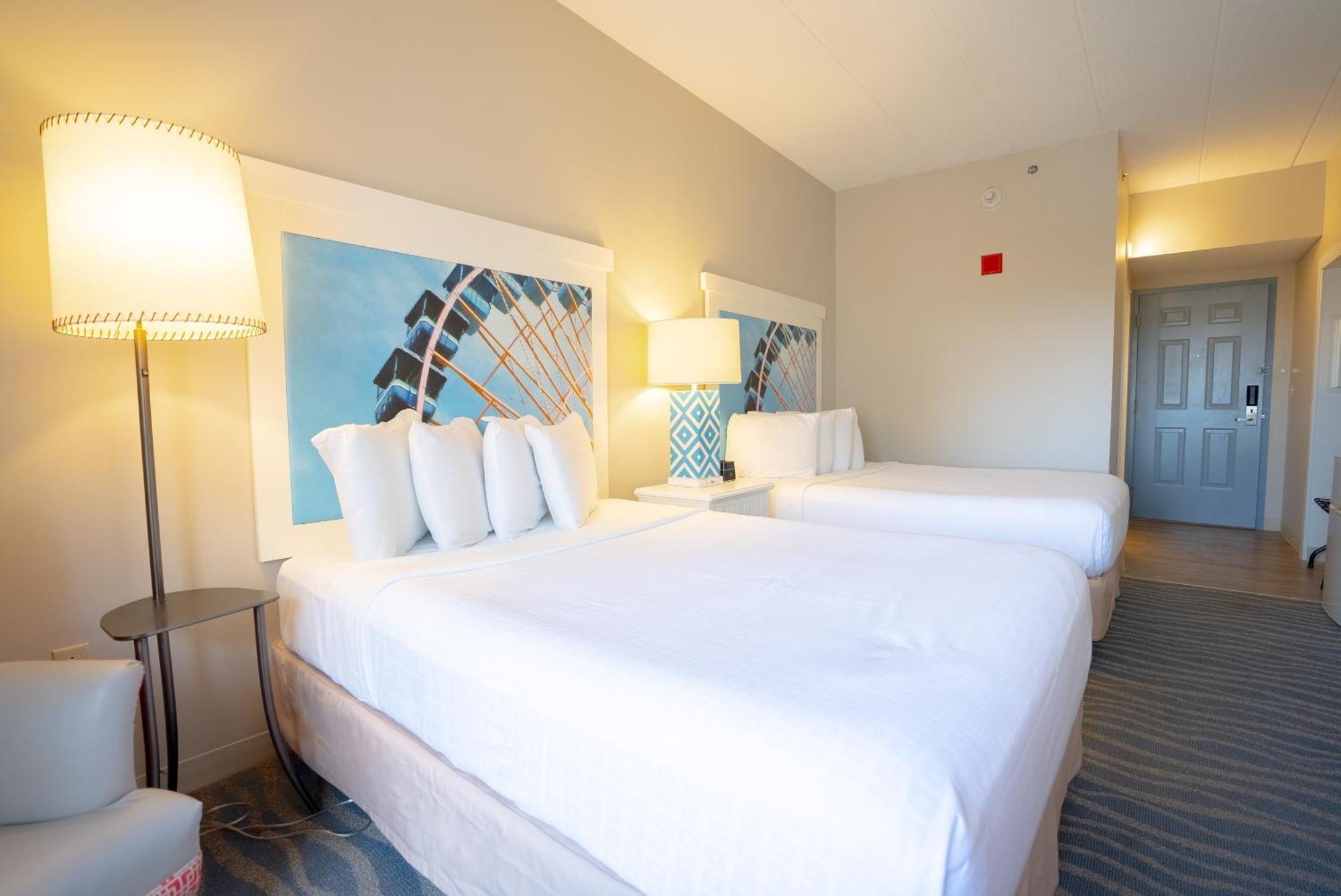 Cedar Point Hotel Breakers Сандаски Экстерьер фото