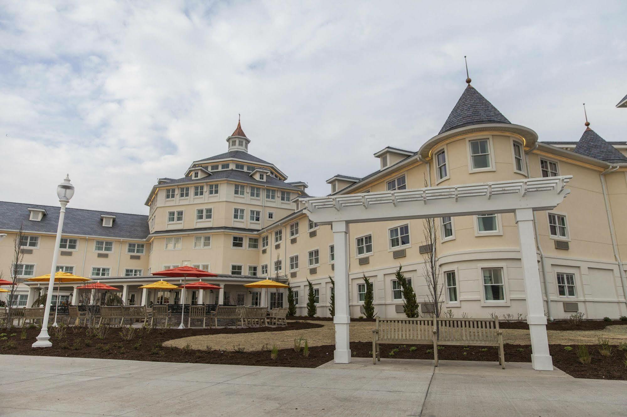 Cedar Point Hotel Breakers Сандаски Экстерьер фото